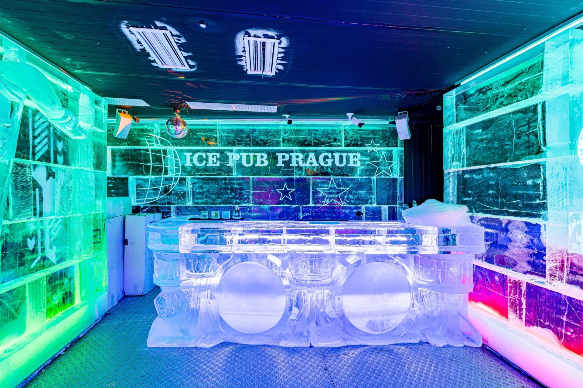 Ice Pub